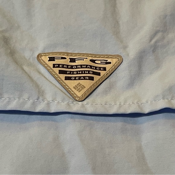 MEN’S COLUMBIA BUTTON DOWN - Picture 5 of 6